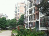 南北通透，周邊配套實施齊全，居家方便